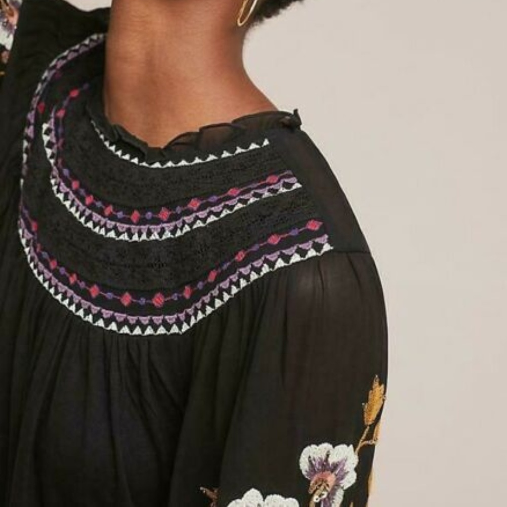 Anthropologie Louise Embroidered Top by Akemi+Kin - Picture 4 of 6
